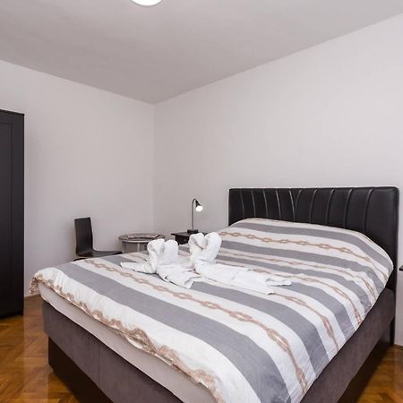 Apartments Bernardeta 2 Baska  Luaran gambar
